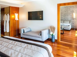 Deluxe Suite, 1 King Bed, Terrace (Grounds view)
