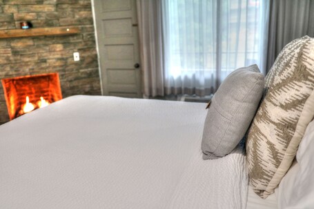 River Edge Inn - Image 23