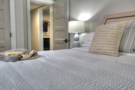 River Edge Inn - Image 49
