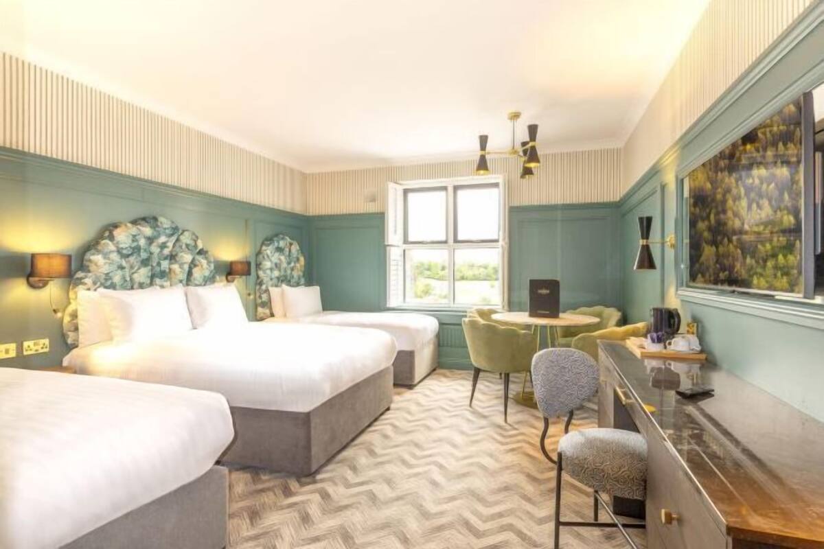 Desk, iron/ironing board, free WiFi, bed sheets