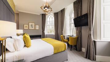 Hensol Castle - Deluxe (On Vale Resort Grounds) | Hypo-allergenic bedding, in-room safe, individually decorated