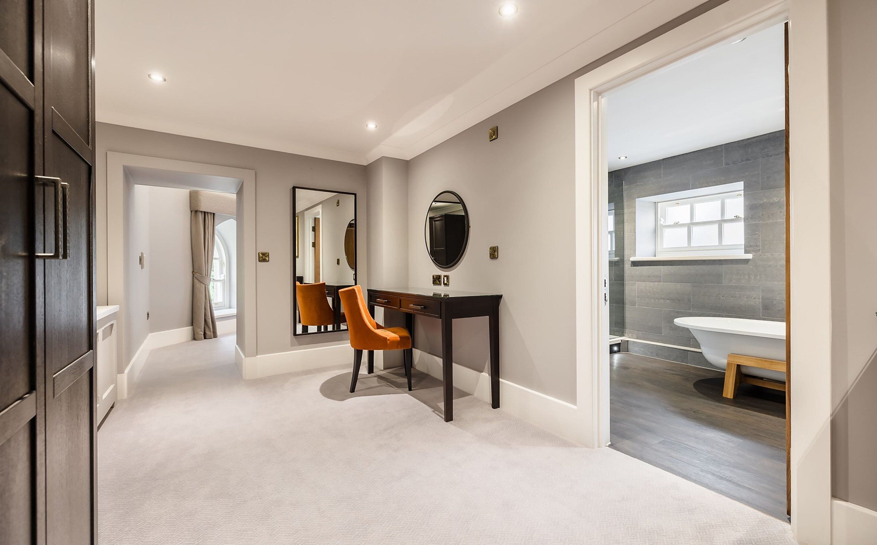 hypo-allergenic bedding, in-room safe, desk, blackout curtains