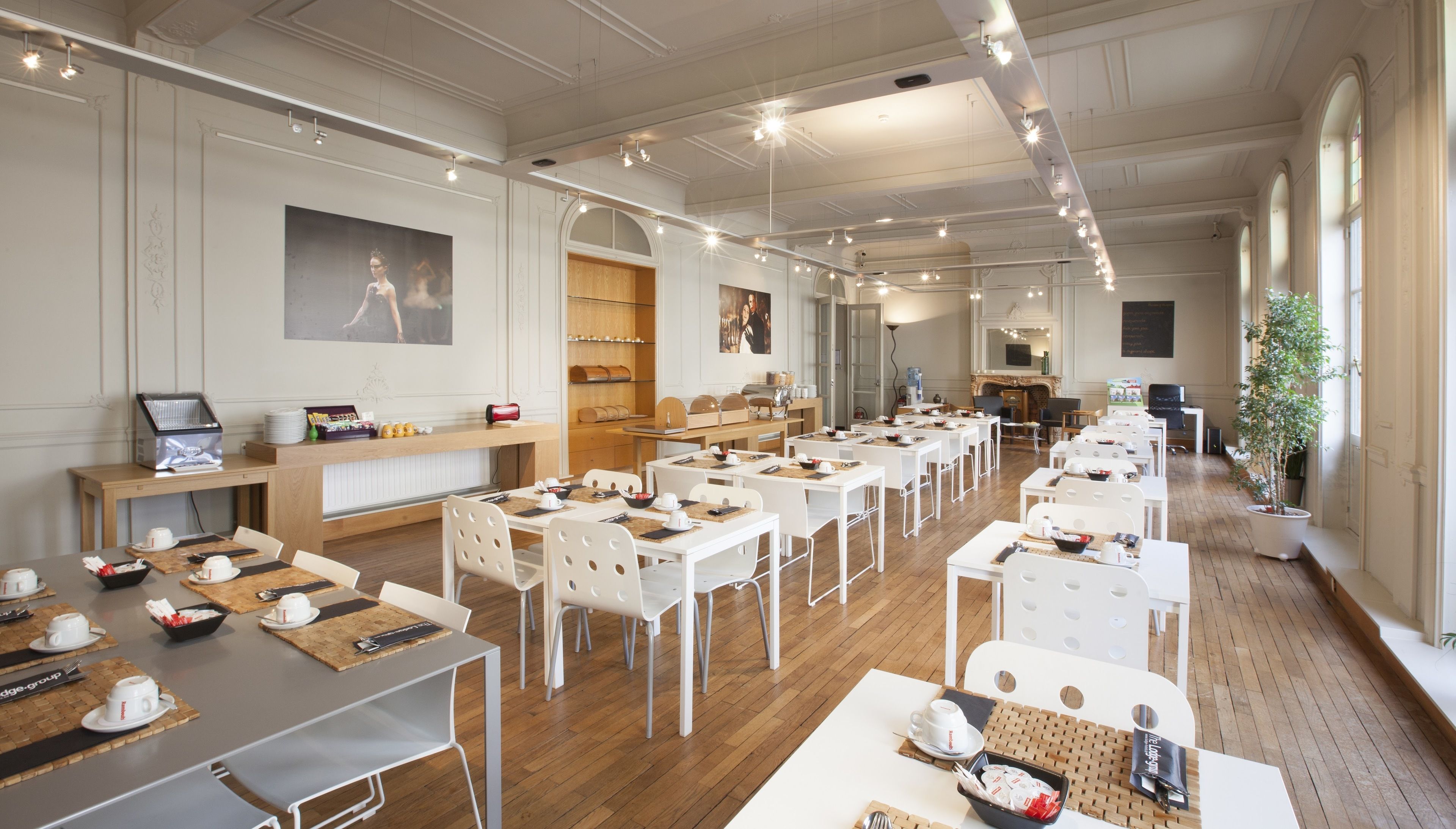 Free buffet breakfast