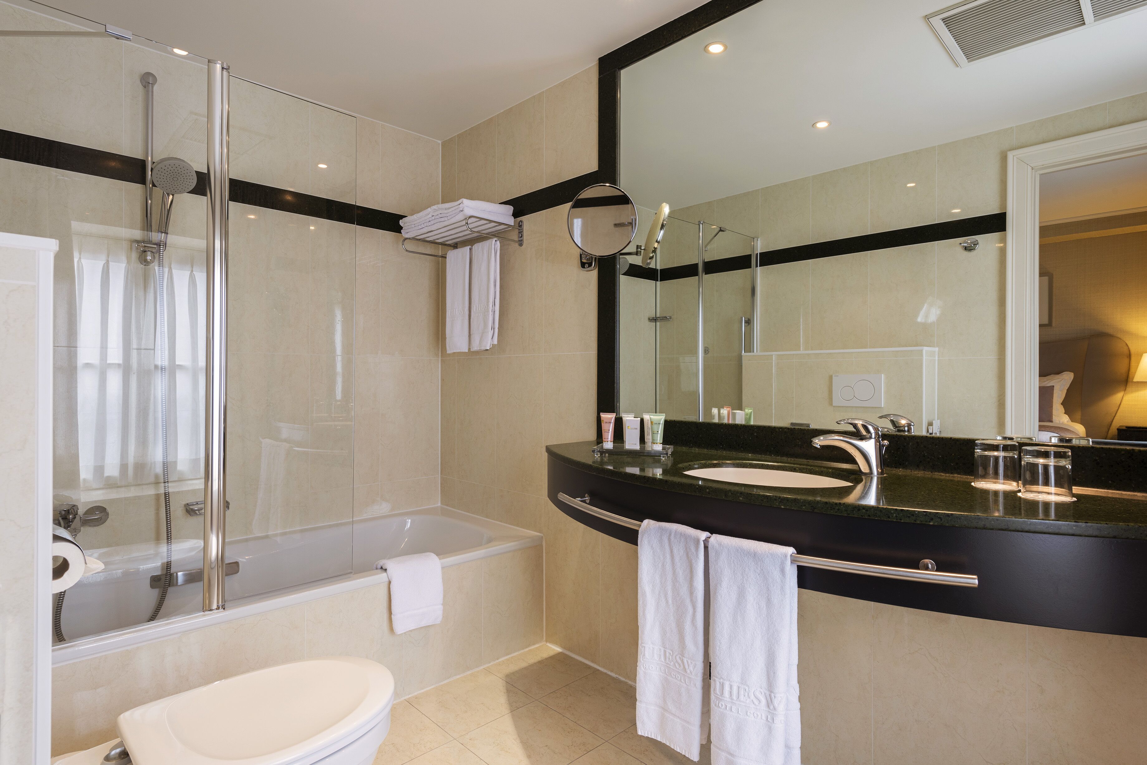 Photo - Dukes' Arches Brugge - by Dukes' Hotel Collection