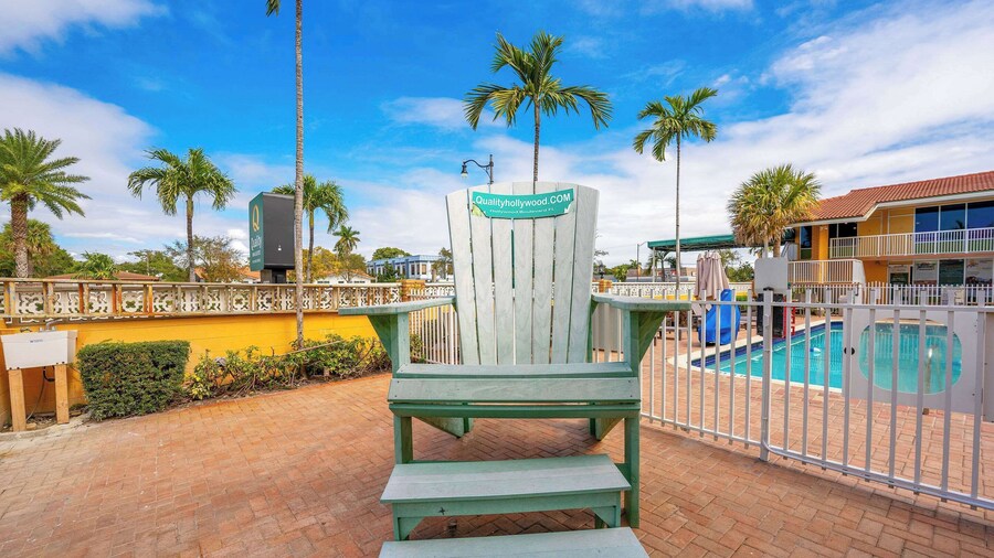 Quality Inn & Suites Airport/Cruise Port Hollywood