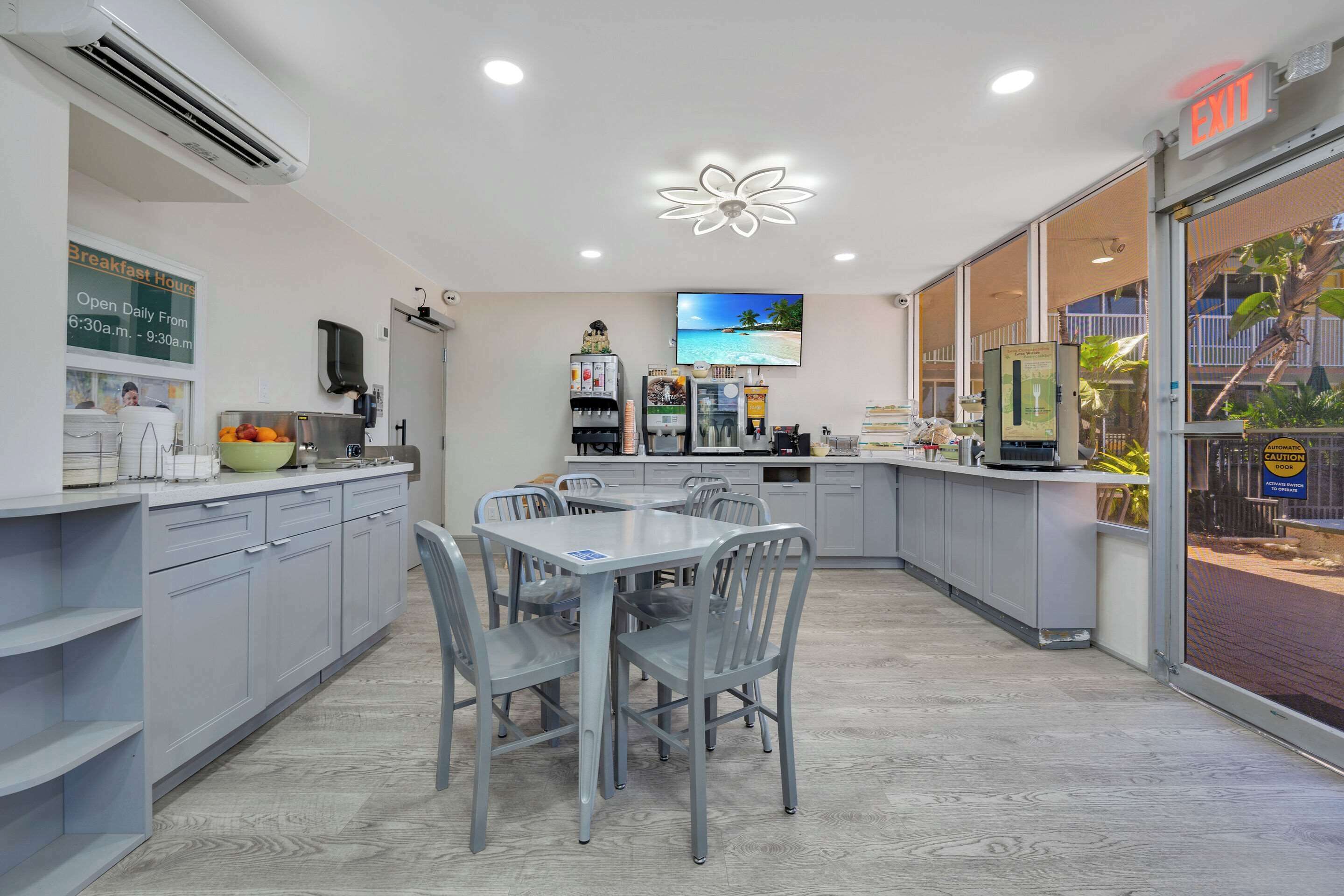 Desayuno continental incluido todos los días 