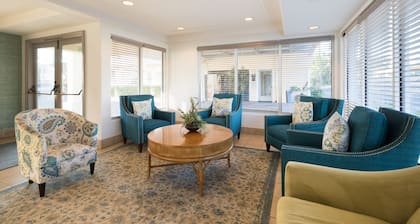 Sandpiper Lodge