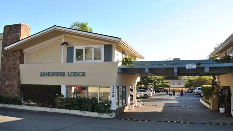 Sandpiper Lodge
