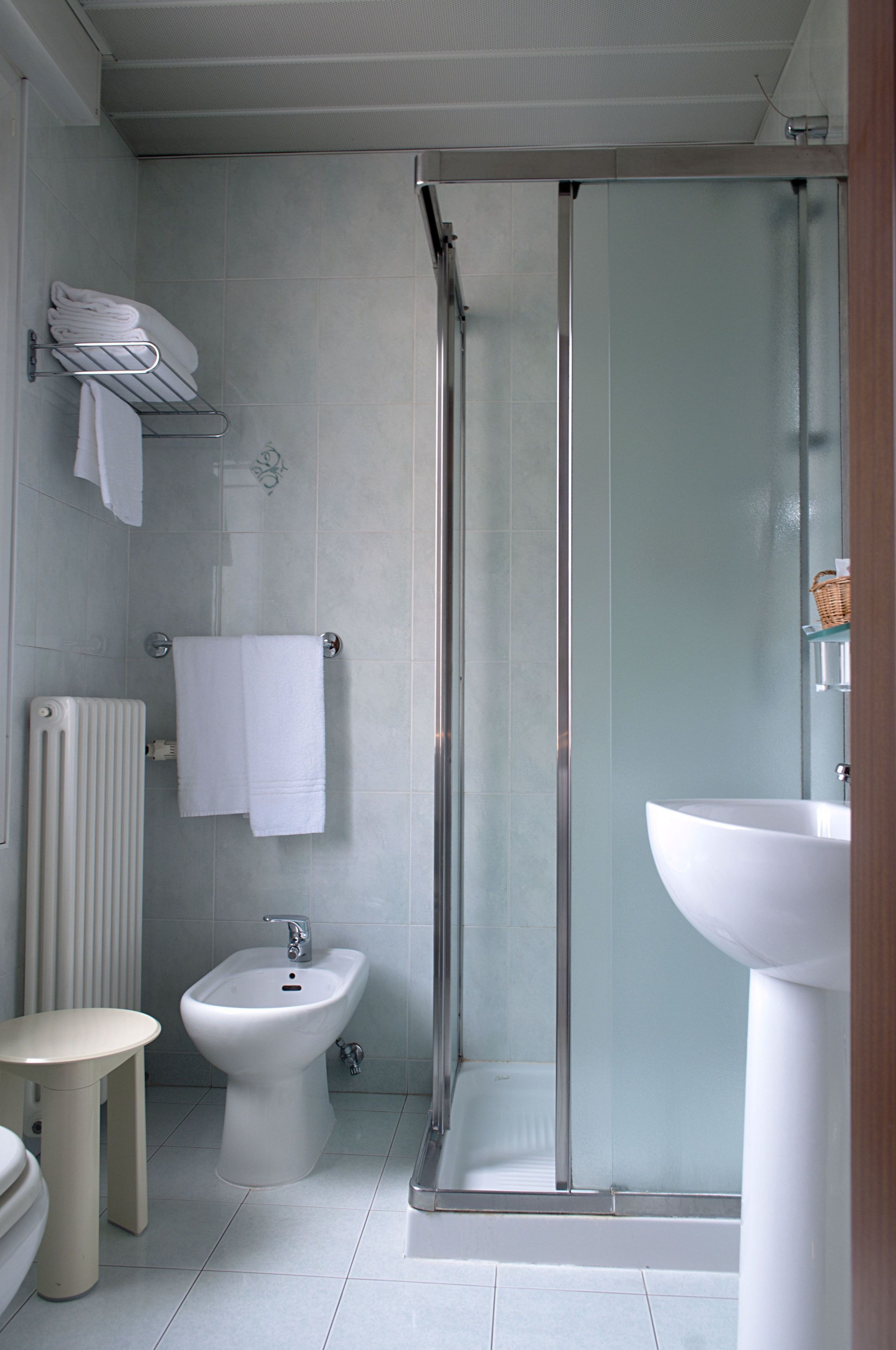 Doppelzimmer | Badezimmer