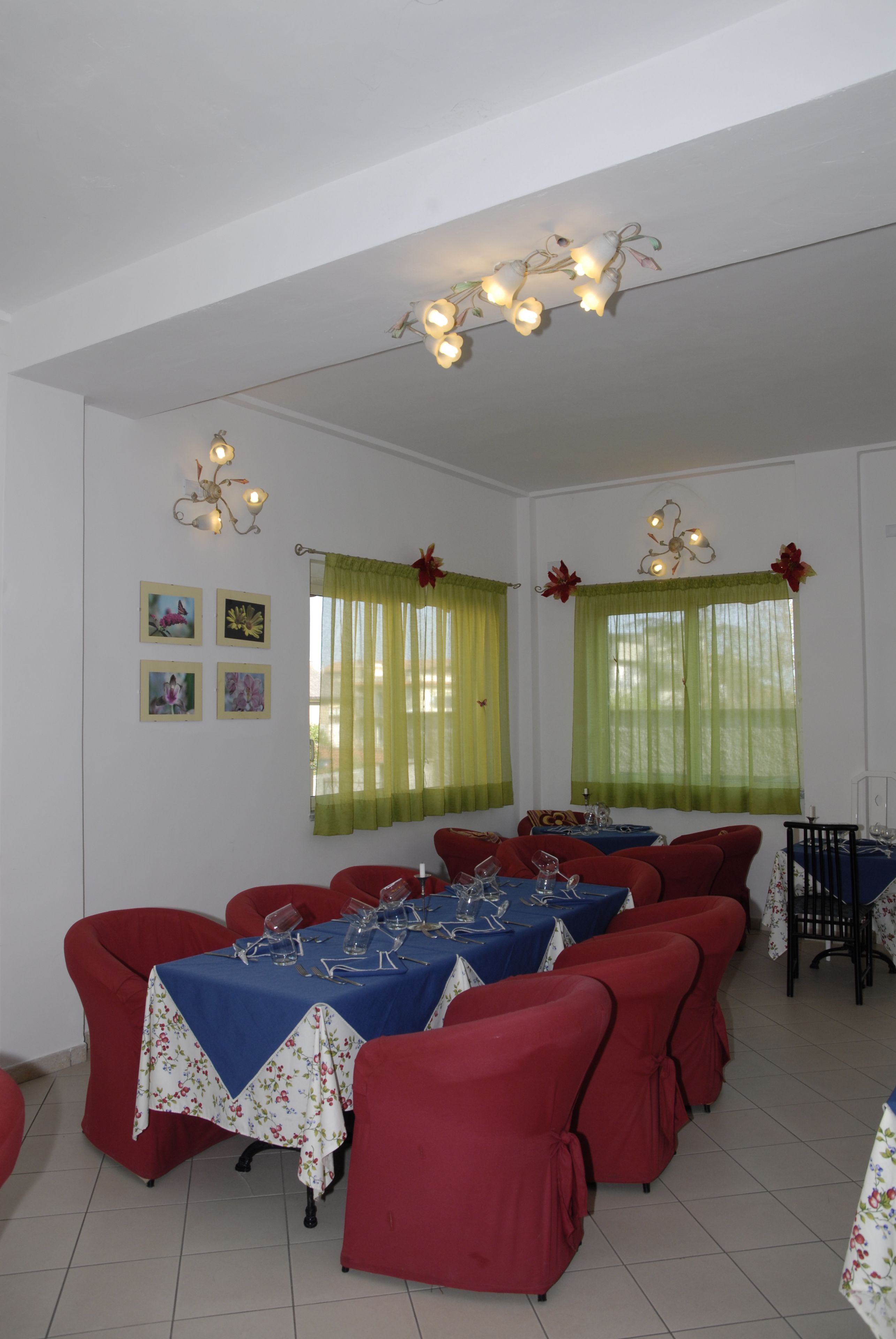 Reception hall