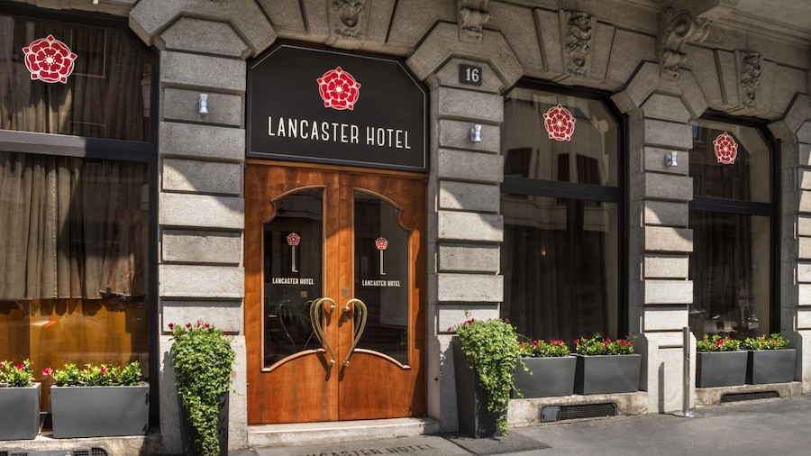 Lancaster Hotel