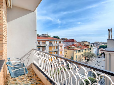 Quadruple Room, Non Smoking, Balcony | Property grounds. B&B Hotel Celle Ligure