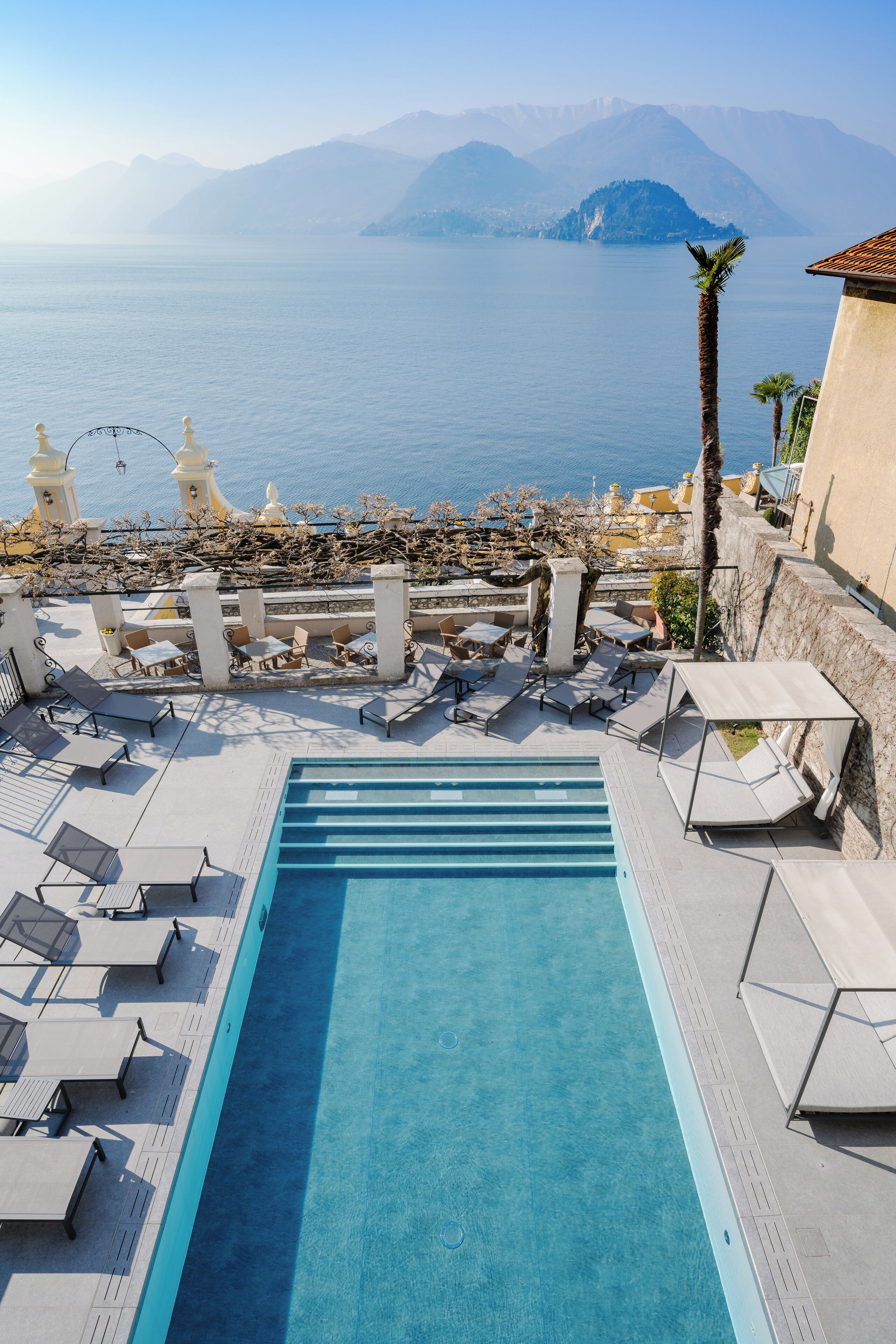 Seasonal outdoor pool, sun loungers