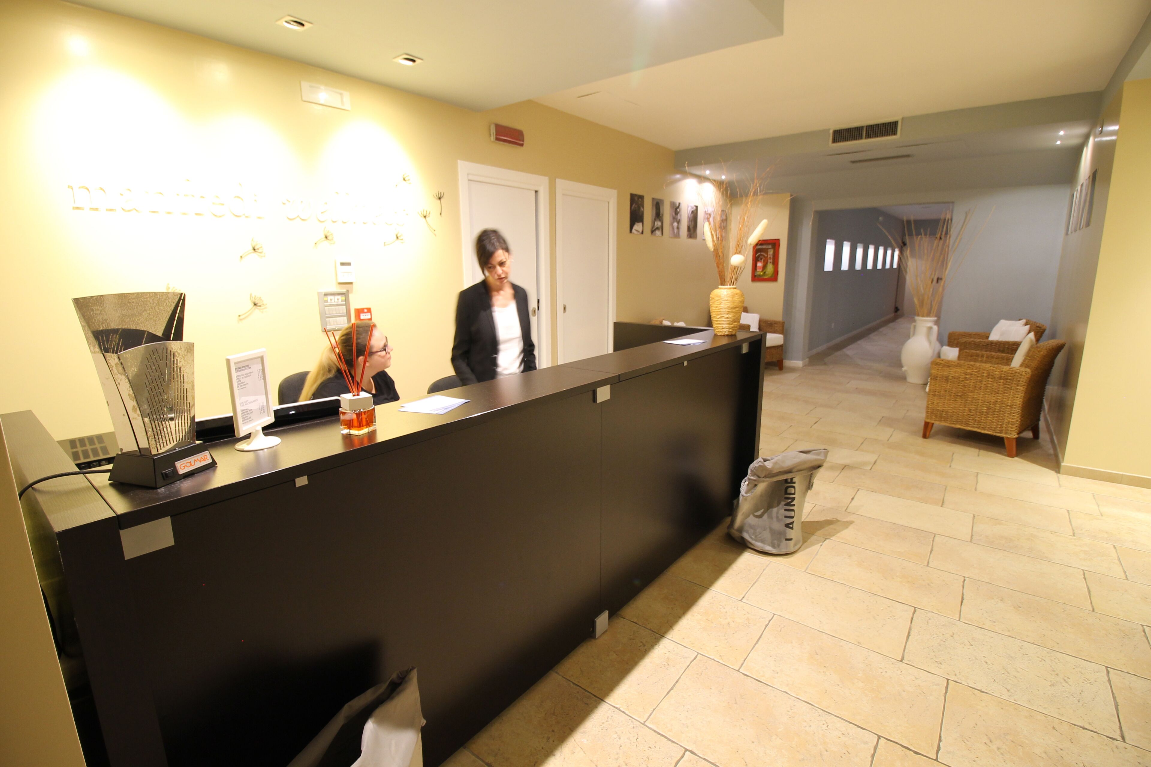 couples treatment room(s), sauna, hot tub, steam room