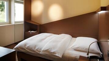 Free WiFi, alarm clocks, wheelchair access