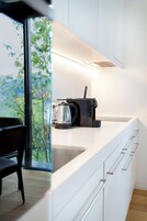 Free WiFi, alarm clocks, wheelchair access