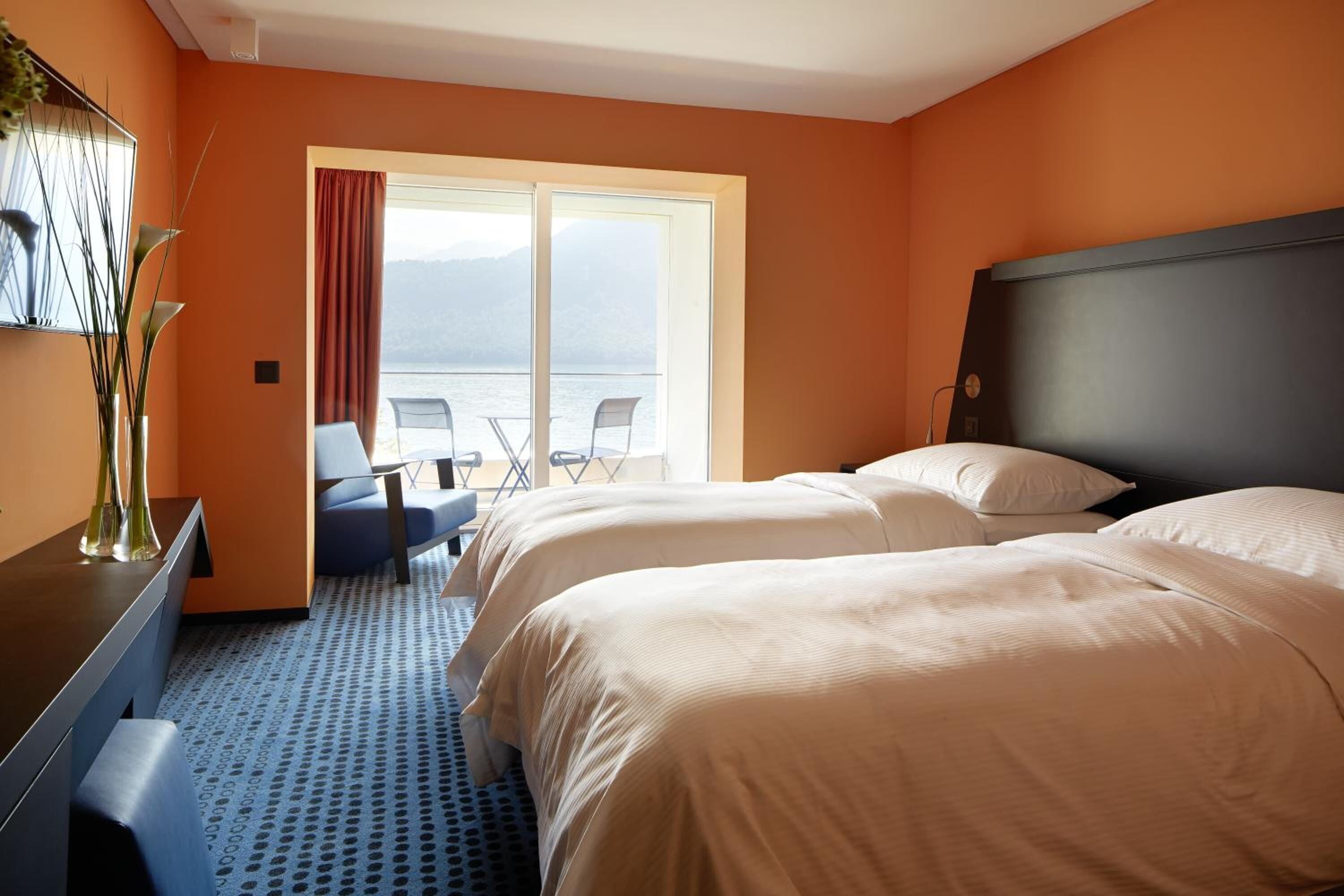 واي فاي مجانًا ومُنبهات وتسهيلات لدخول الكراسي المتحركة