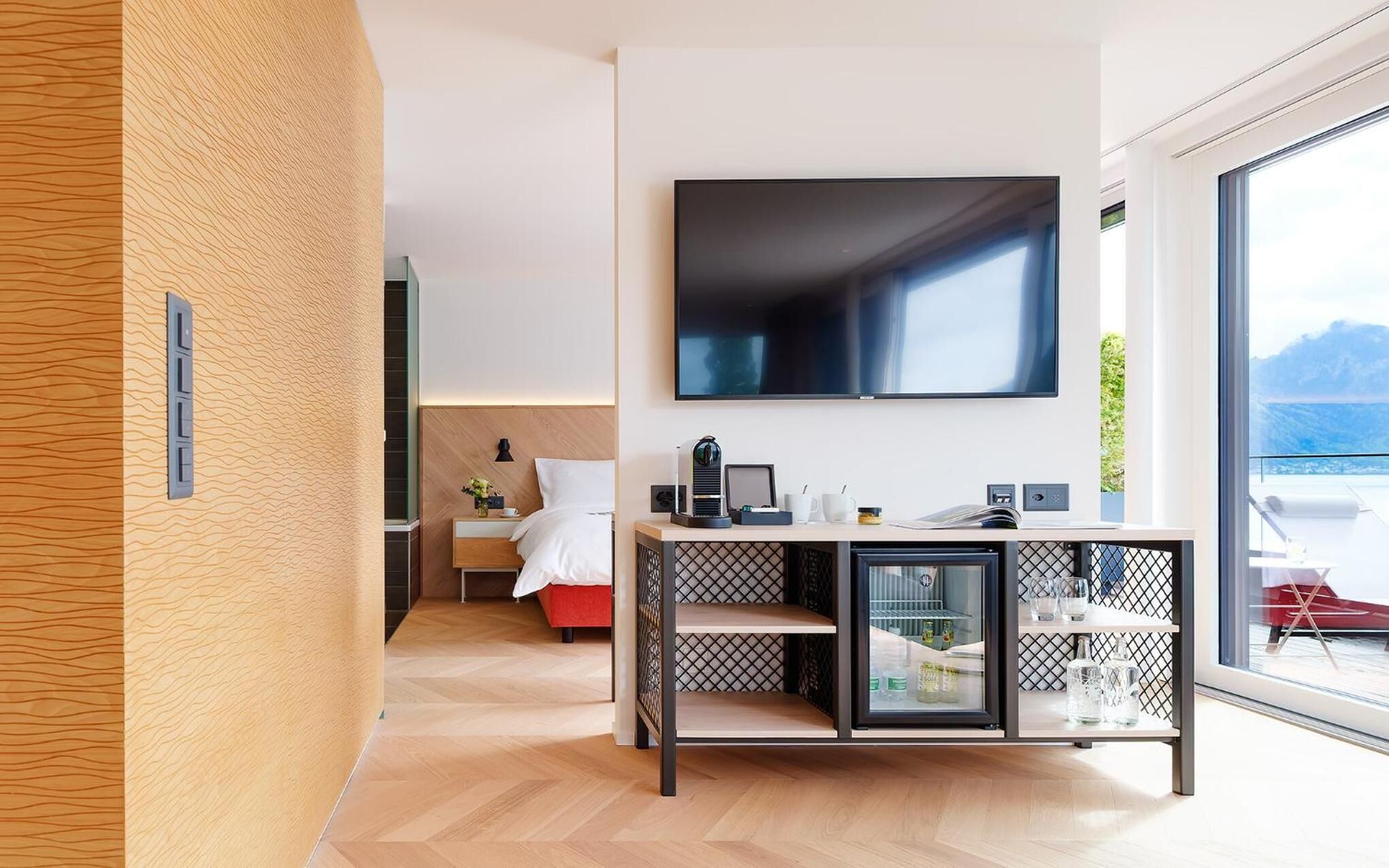 واي فاي مجانًا ومُنبهات وتسهيلات لدخول الكراسي المتحركة