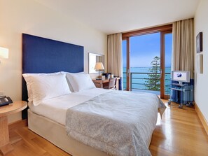 Minibar, safe på rommet, lydisolert og strykejern/-brett