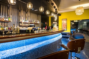 Rooftop bar, poolside views, open daily - Vitalclass Lanzarote Resort (Teguise)