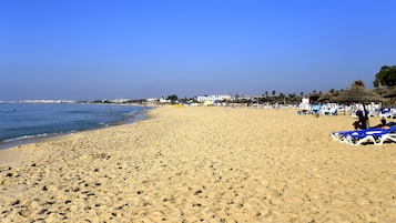 Private beach nearby, free beach shuttle, sun loungers, beach umbrellas