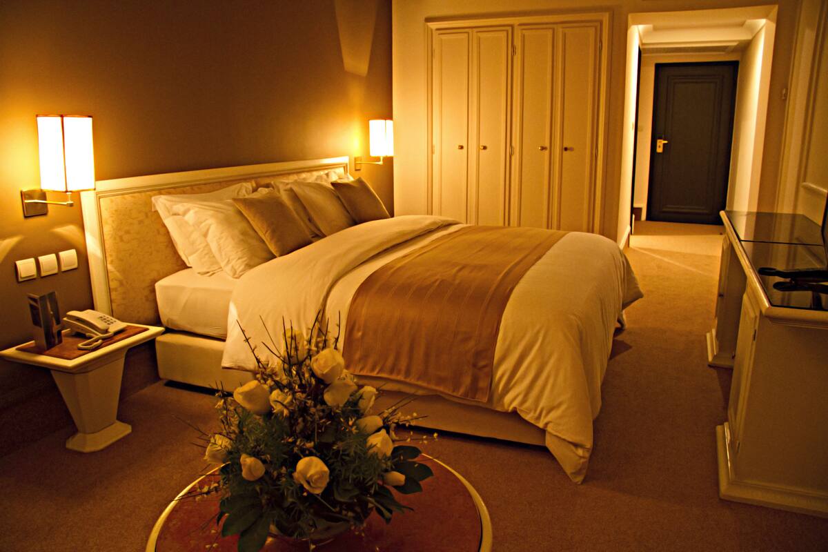 Double Room | Premium bedding, minibar, in-room safe, desk