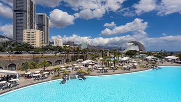 Beach nearby, white sand