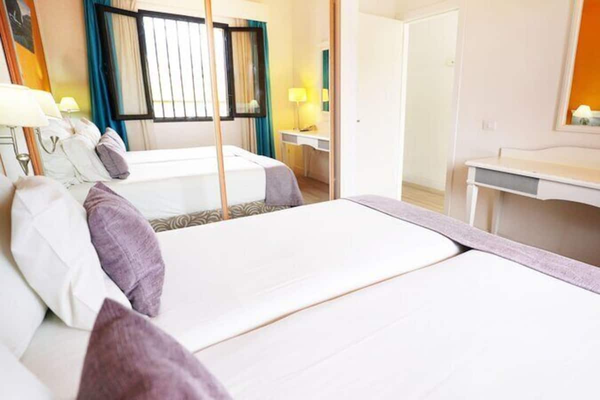 Down comforters, desk, WiFi (free), individually furnished