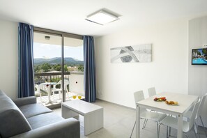 View from room - Aparthotel HSM Lago Park (Muro)