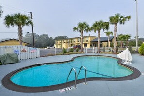 Piscine extérieure