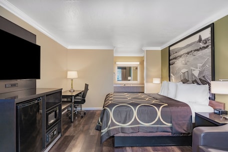 Pillowtop beds, in-room safe, desk, laptop workspace