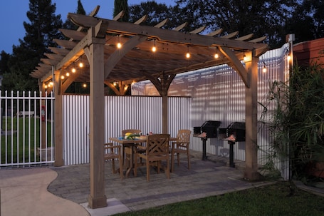 Área de parrillas y picnic