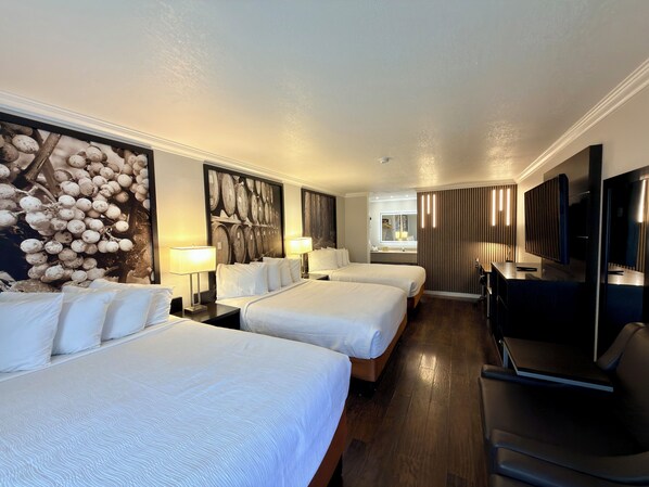 Standard Room, Multiple Beds - The Orchard Hotel (Ukiah)