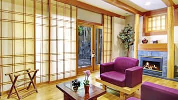 Habitación estándar, 1 cama Queen size, chimenea (Kyoto) | Ropa de cama de alta calidad, edredón y camas con efecto memoria