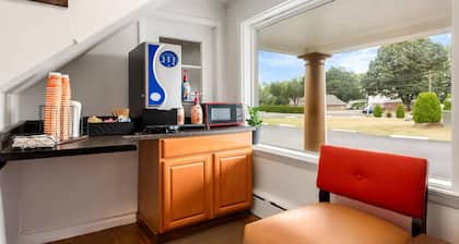 Econo Lodge Palmyra - Hershey
