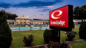 Exterior - Econo Lodge Palmyra - Hershey (Palmyra)