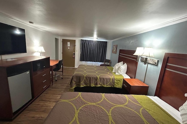 Desk, cribs (surcharge), rollaway beds (surcharge), WiFi (free)