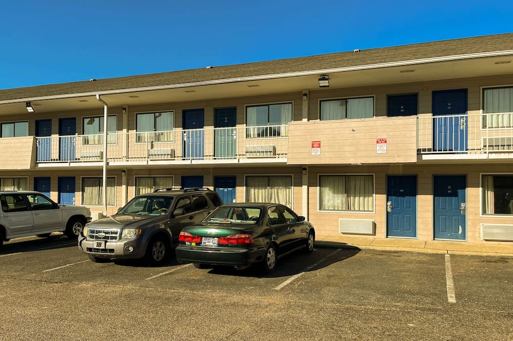 Motel 6 Millington, TN