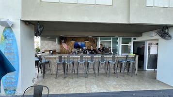 Poolside bar
