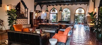 Maison Twenty Seven