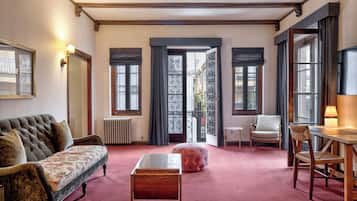 Internet, bed sheets