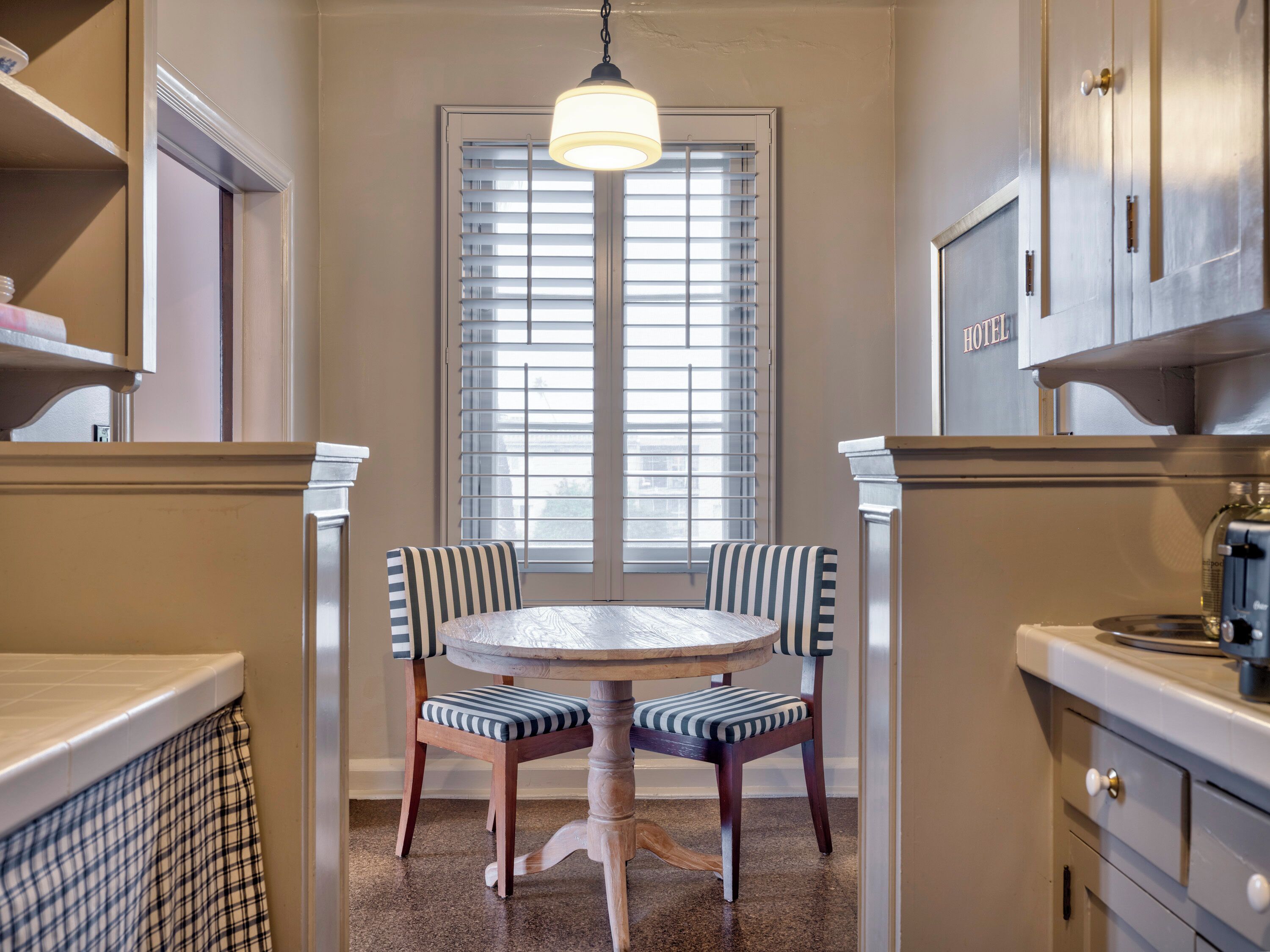 Photo - Maison Twenty Seven