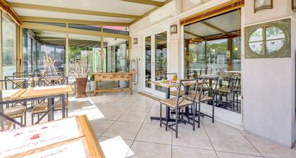 Brit Hotel Lyon Eurexpo