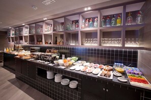 Dagelijks ontbijtbuffet (toeslag)
