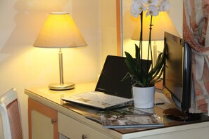 Minibar, in-room safe, desk, blackout curtains