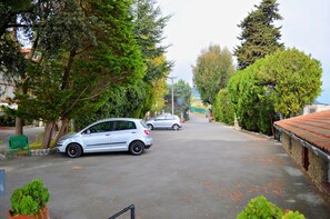 Free self-parking