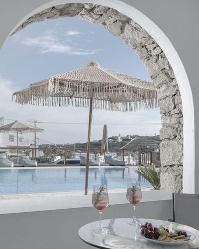 Mykonos Essence - Adults Only