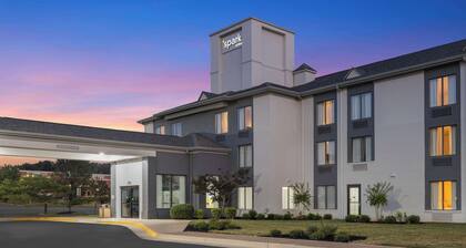Spark by Hilton Fredericksburg Southpoint
