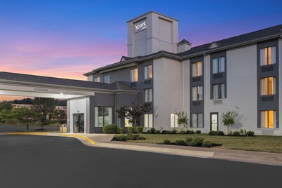 Spark by Hilton Fredericksburg Southpoint