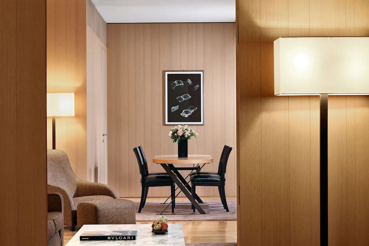 Suite Premium, 1 habitación | Ropa de cama de alta calidad, edredón y minibar